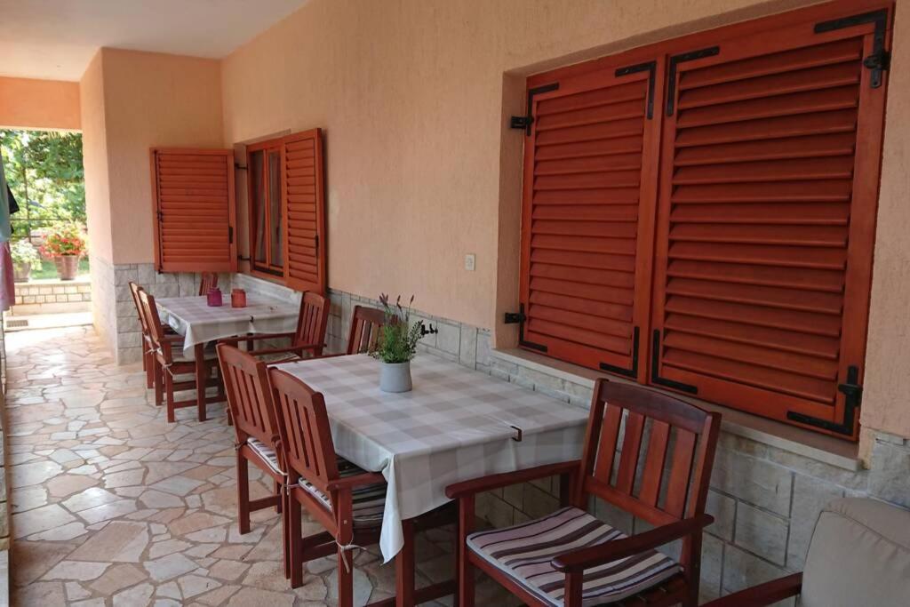 Near Beach - Apartments Marica - Studio Rovinj Exterior photo